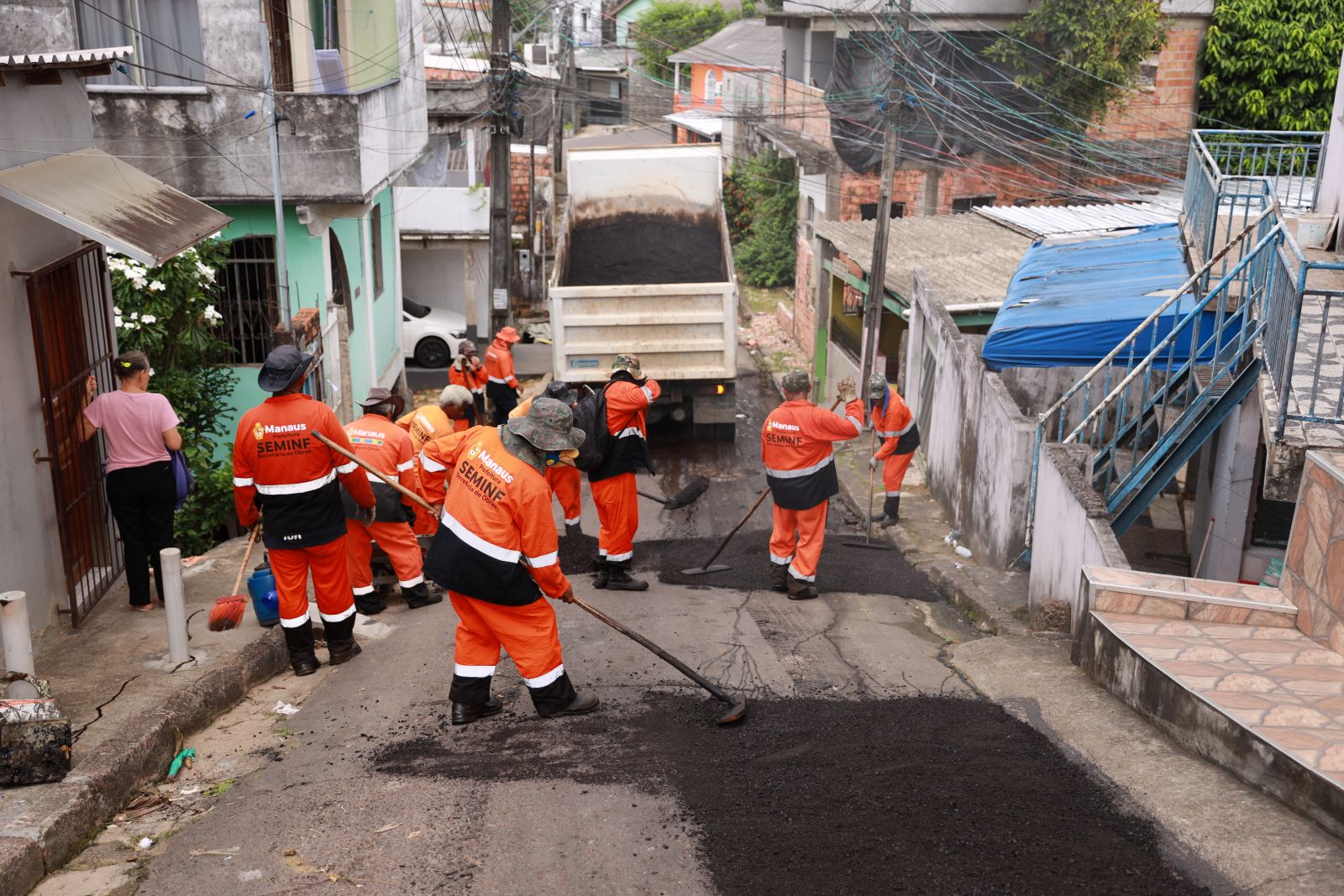 Prefeitura de Manaus amplia investimentos em asfalto e mobilidade urbana ao longo de 2025