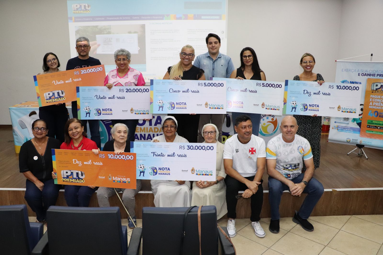 Prefeitura entrega premiações das campanhas IPTU Premiado e Nota Premiada Manaus