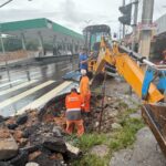 Prefeitura de Manaus atua de forma emergencial na manutenção de drenagem profunda na avenida Constantino Nery