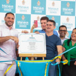 Prefeito David Almeida reinaugura escola revitalizada na Compensa e reforça educação com mais de 380 unidades já entregues