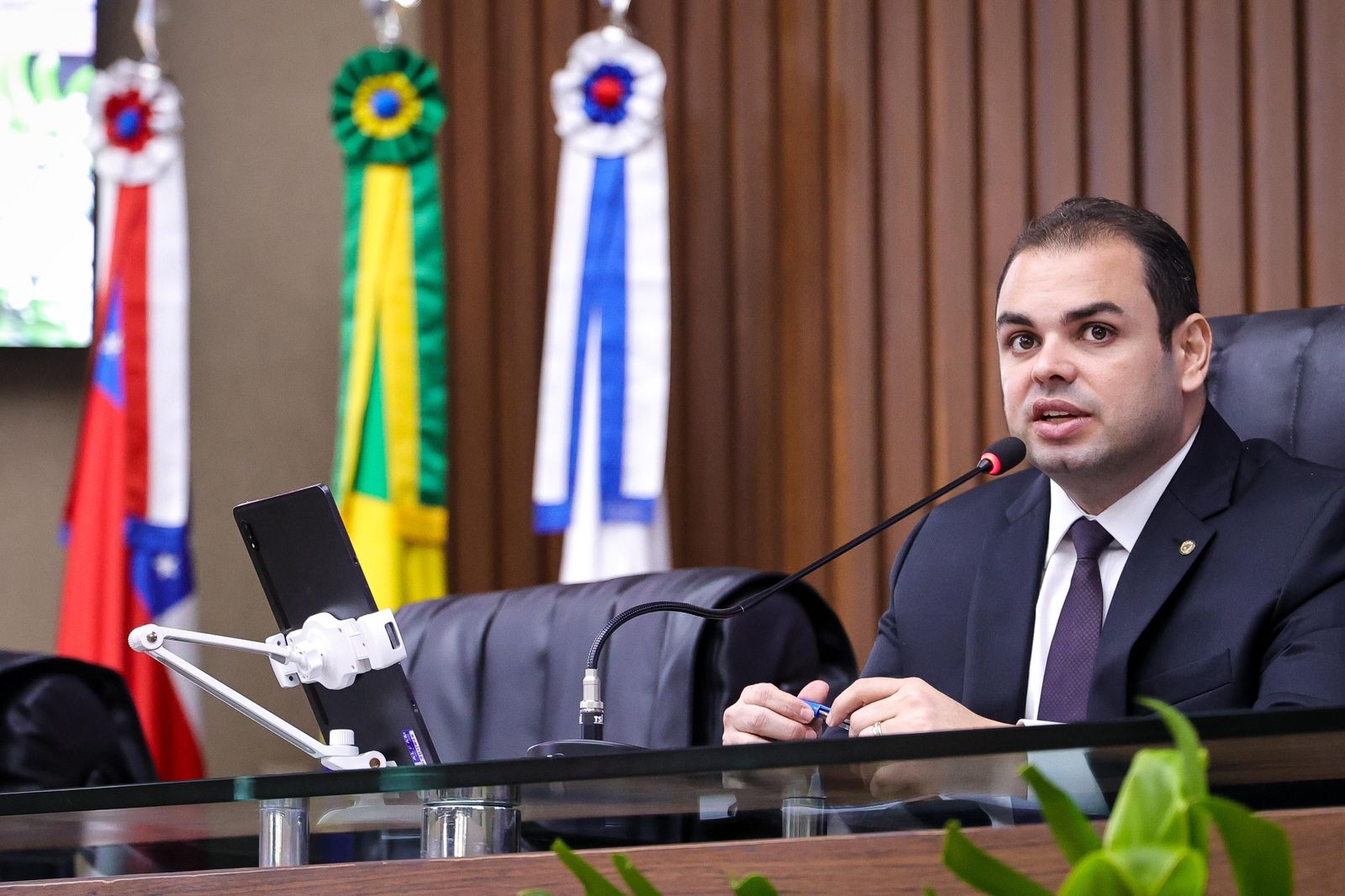 Deputado Roberto Cidade alerta sobre plantas tóxicas para crianças e animais durante o período de férias escolares