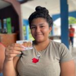 Prefeitura de Manaus emite mais de 3,5 mil cartões ‘PassaFácil’ em comunidades e leva cidadania a bairros mais distantes em 2025