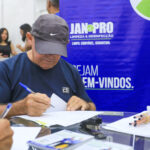 ‘Megafeirão’ da prefeitura reúne grandes empresas com 2 mil vagas de emprego em Manaus