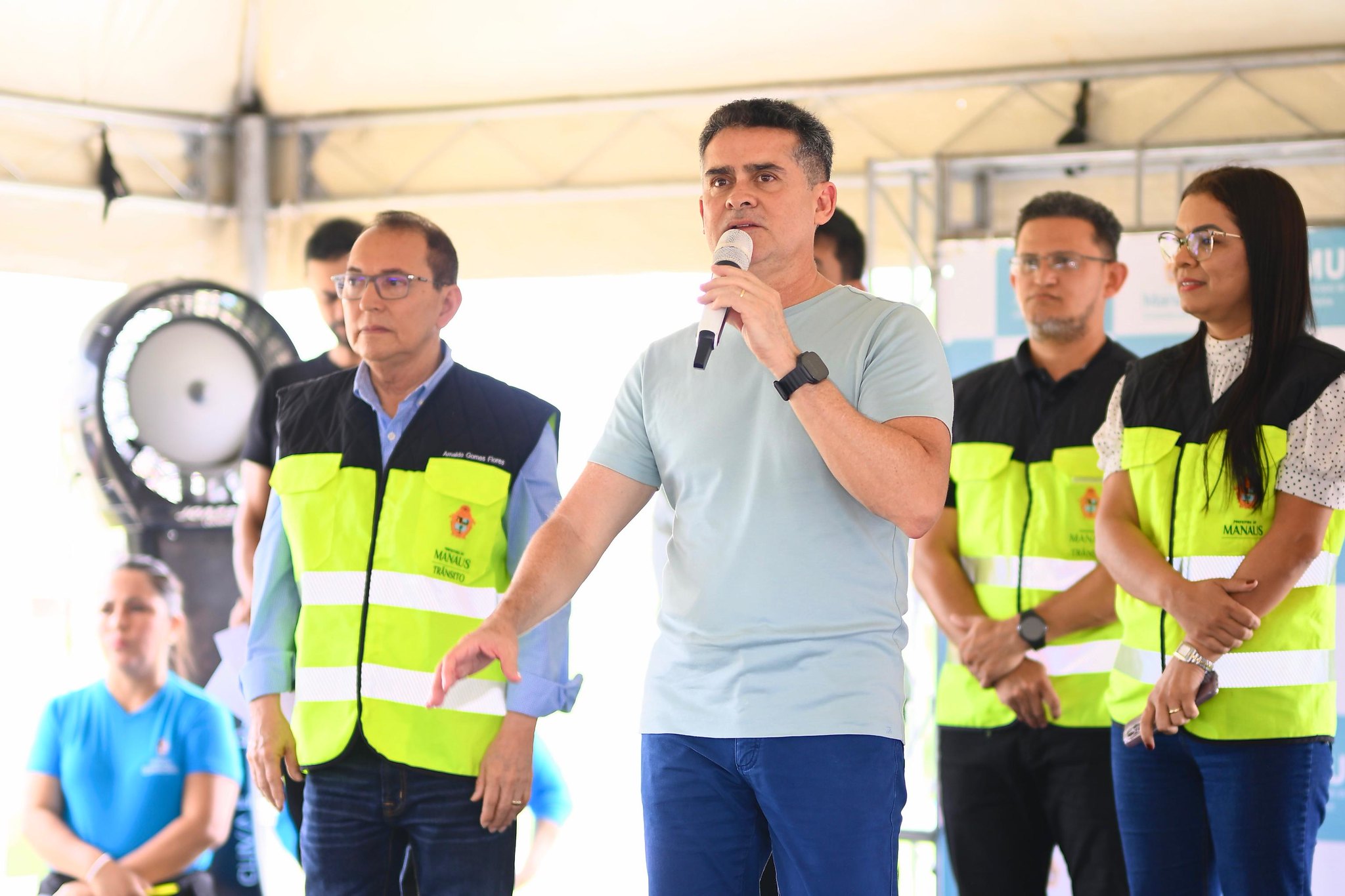 Prefeito David Almeida consolida transformação no transporte coletivo, entrega novos ônibus e leva frota renovada a 519 veículos em Manaus
