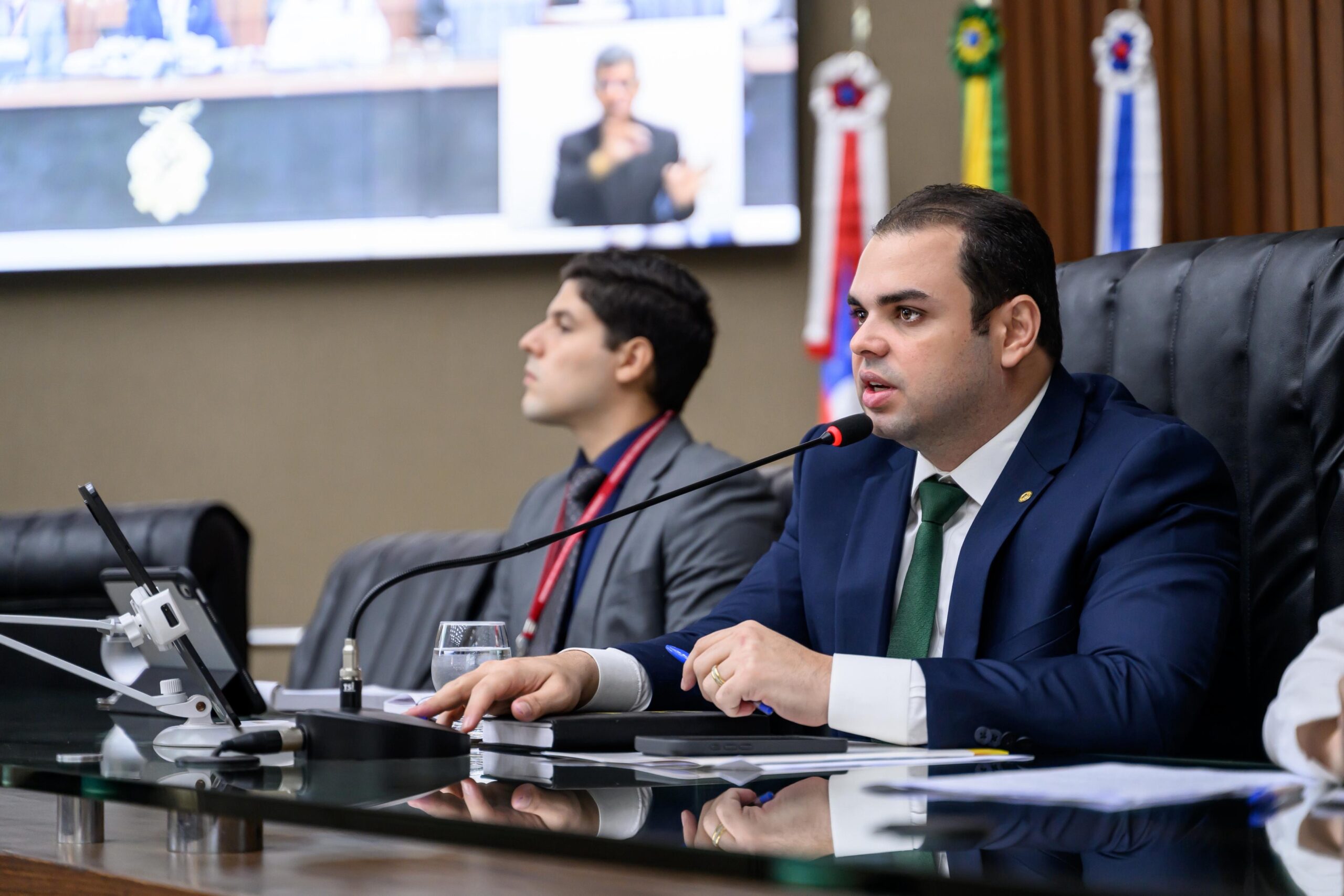 PL de Roberto Cidade que propõe extensão de Plano de Saúde Mental para estudantes da rede privada aguarda sanção governamental