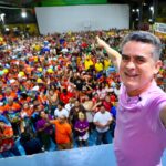 David Almeida reúne mais de mil lideranças na zona Leste e apresenta resultados da gestão