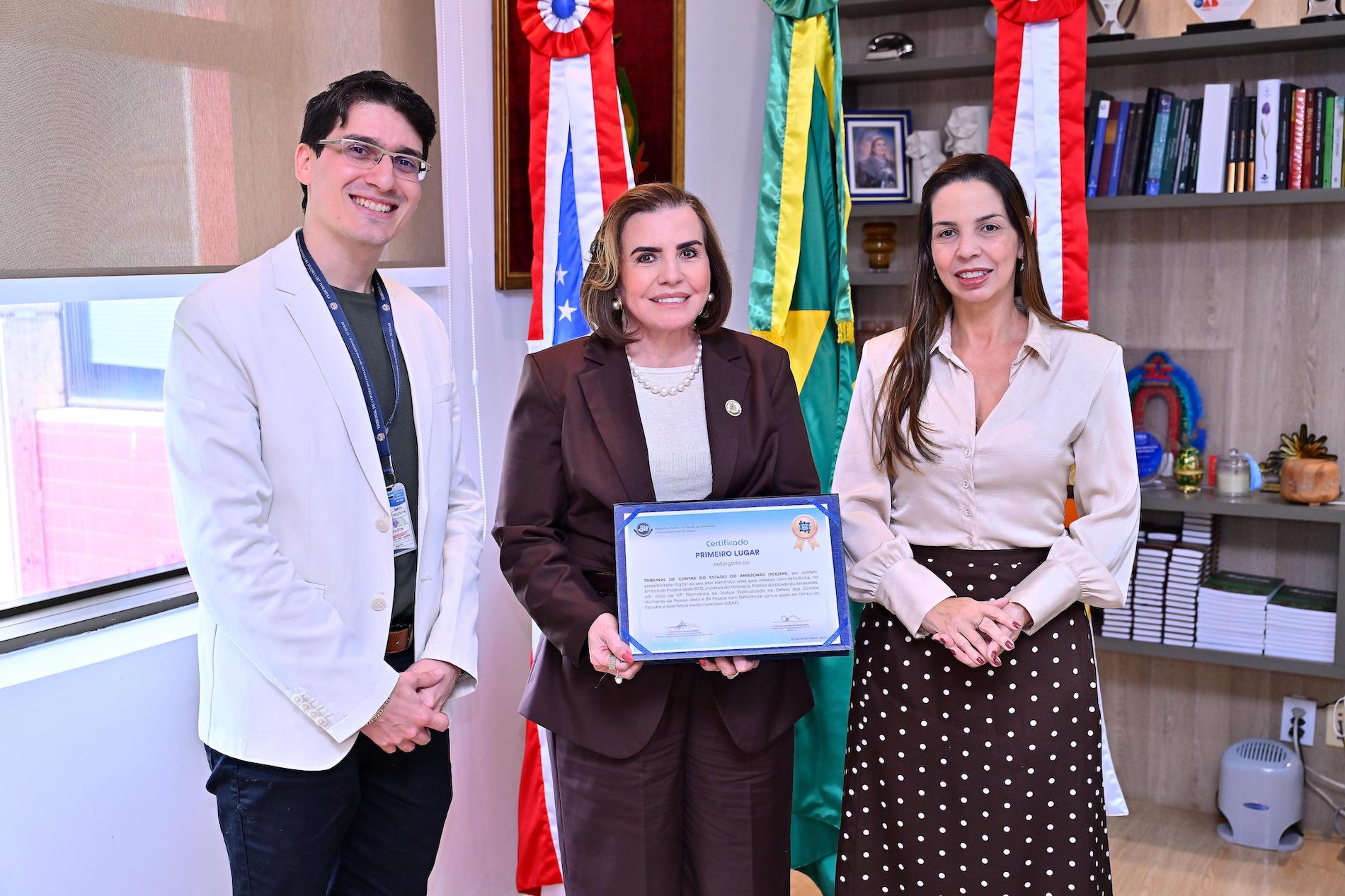 “Reconhecimento de um trabalho contínuo”, afirma Yara sobre liderança do TCE-AM em prêmio de acessibilidade