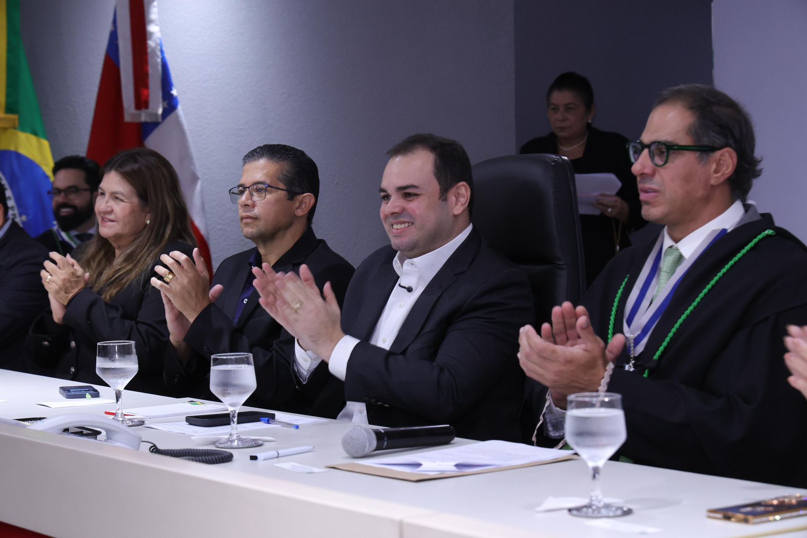 Governador interino Roberto Cidade empossa novos defensores públicos e reforça atuação da DPE no interior do Amazonas