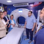 Ampliando o atendimento infantil, governador interino Roberto Cidade inaugura tomógrafo no HPSC da Zona Oeste