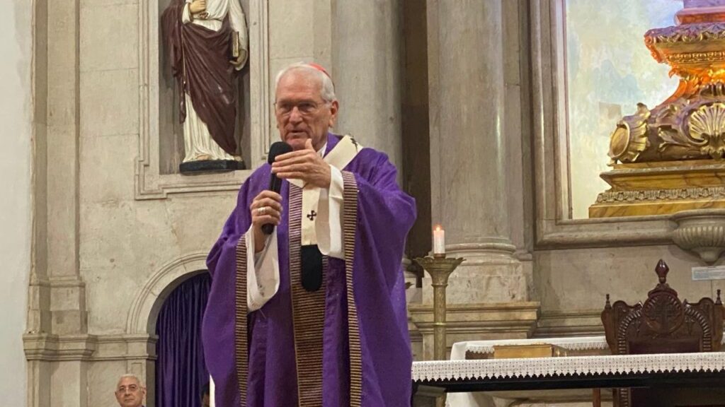 Cardeal  Leonardo Steiner inaugura capela integrada à floresta no Tarumã