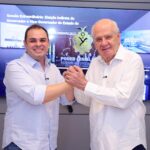 Roberto Cidade é eleito por unanimidade governador do Amazonas