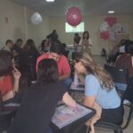 Profissionais de Manaus participam de curso da prefeitura para ampliar cuidado às gestantes, puérperas e recém-nascidos