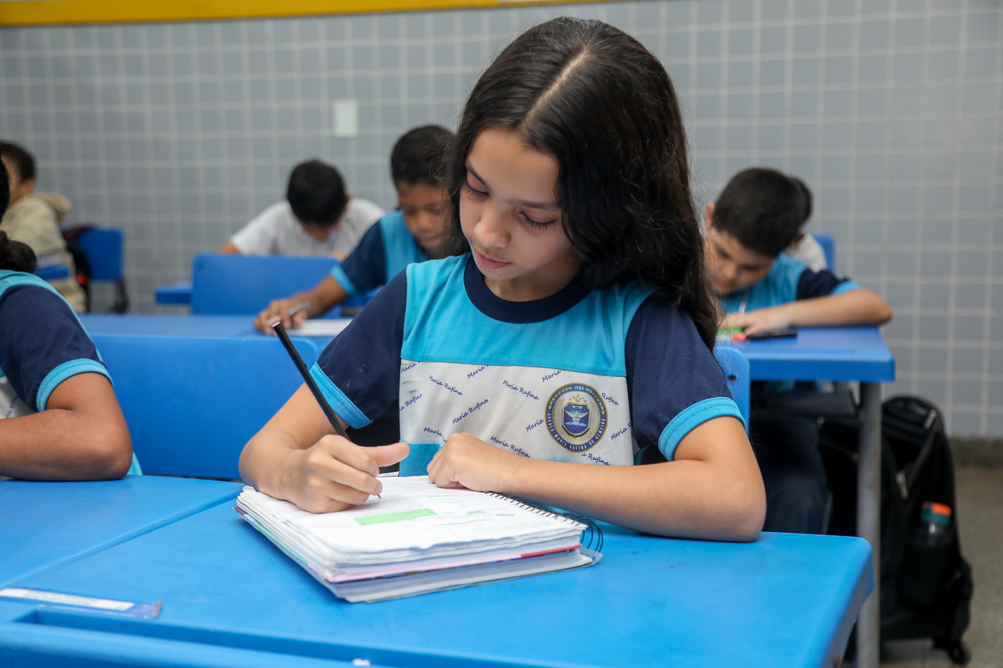 Prefeitura de Manaus registra mais 1,4 mil inscrições no concurso literário ‘Tecendo Letras’ 2026