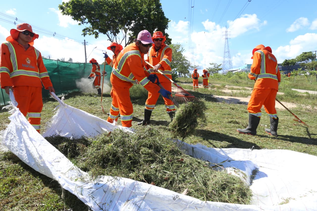 Prefeitura mantém mais de 150 frentes de limpeza urbana em Manaus e reforça serviços em todas as zonas da cidade