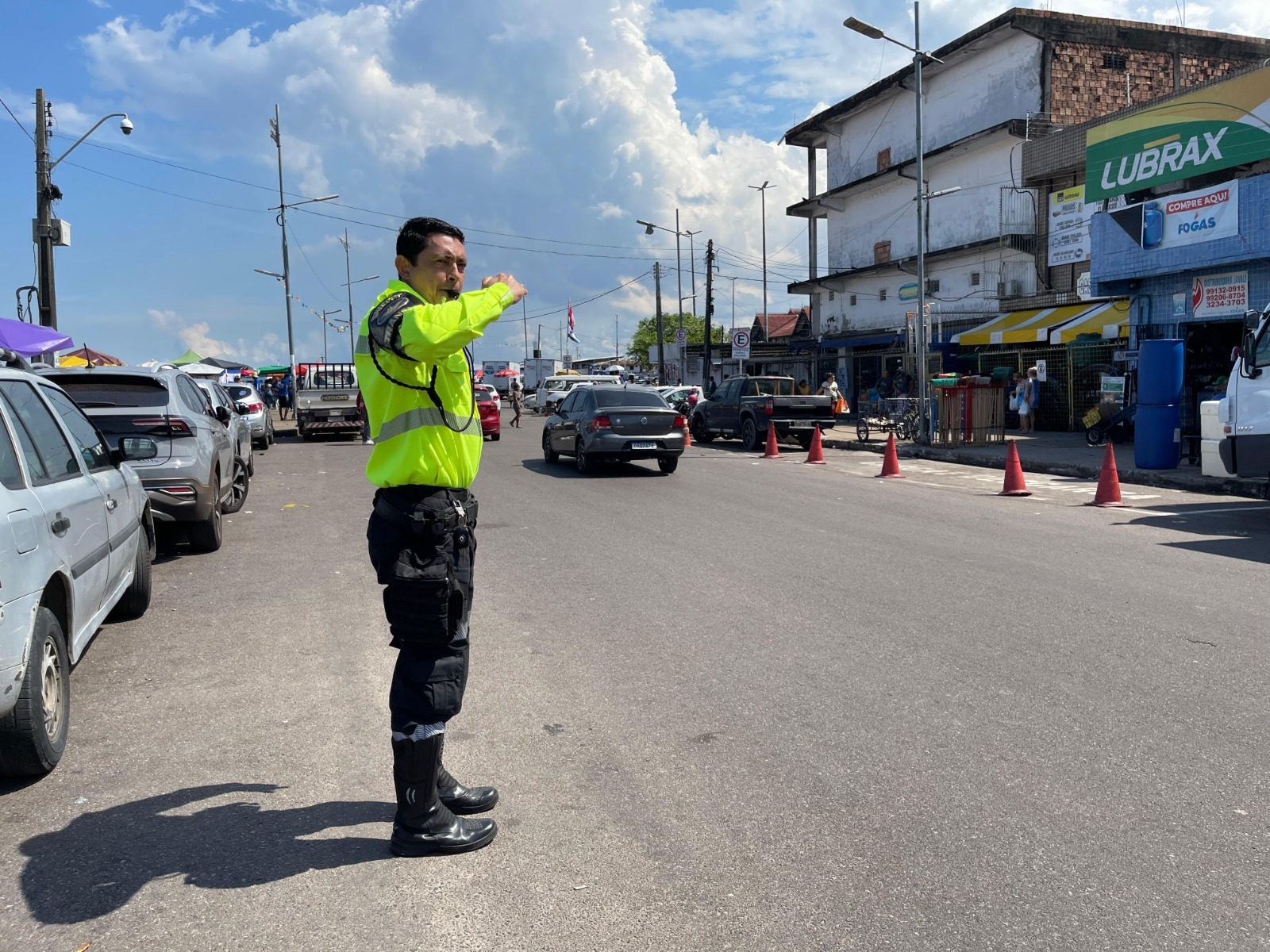 Prefeitura realiza operação ‘Parintins 2026’ para garantir fluidez e segurança nos acessos aos portos e aeroporto de Manaus
