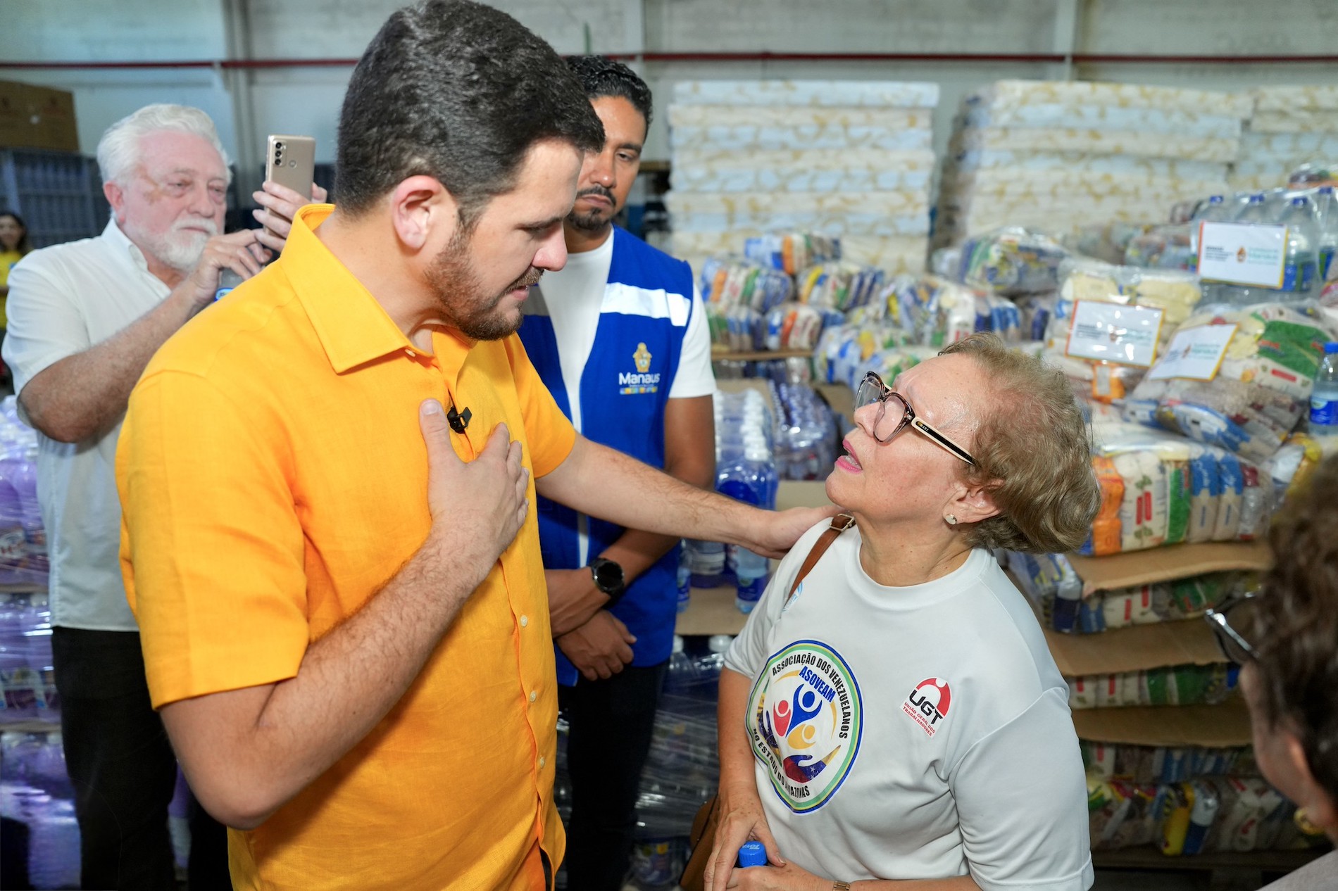 “Na crise do oxigênio, quando o Amazonas precisava de ajuda, a Venezuela estendeu a mão”, afirmou Renato Junior ao anunciar força-tarefa para vítimas do terremoto
