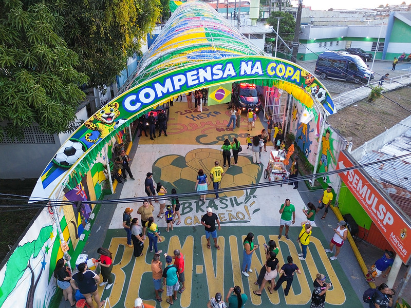 ‘Rua da Copa’ do bairro Compensa transmite estreia da Seleção Brasileira neste sábado com atrações para toda família