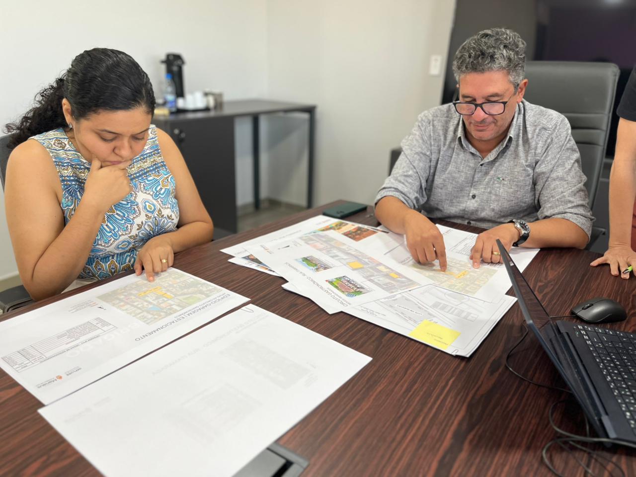 Prefeitura de Manaus e Iphan-AM alinham ações para fortalecer preservação e desenvolvimento do centro histórico da capital