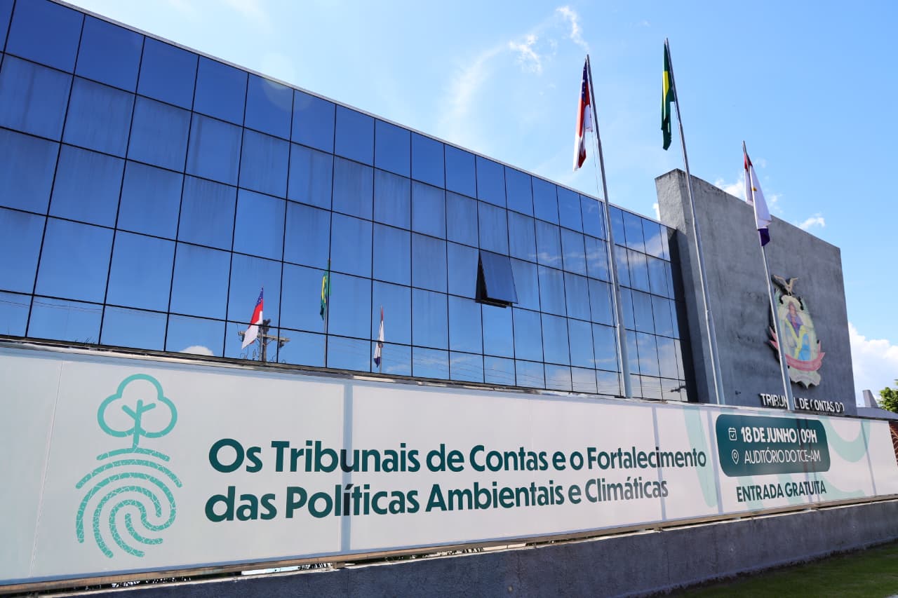 TCE-AM promove painel sobre fortalecimento das políticas ambientais e climáticas