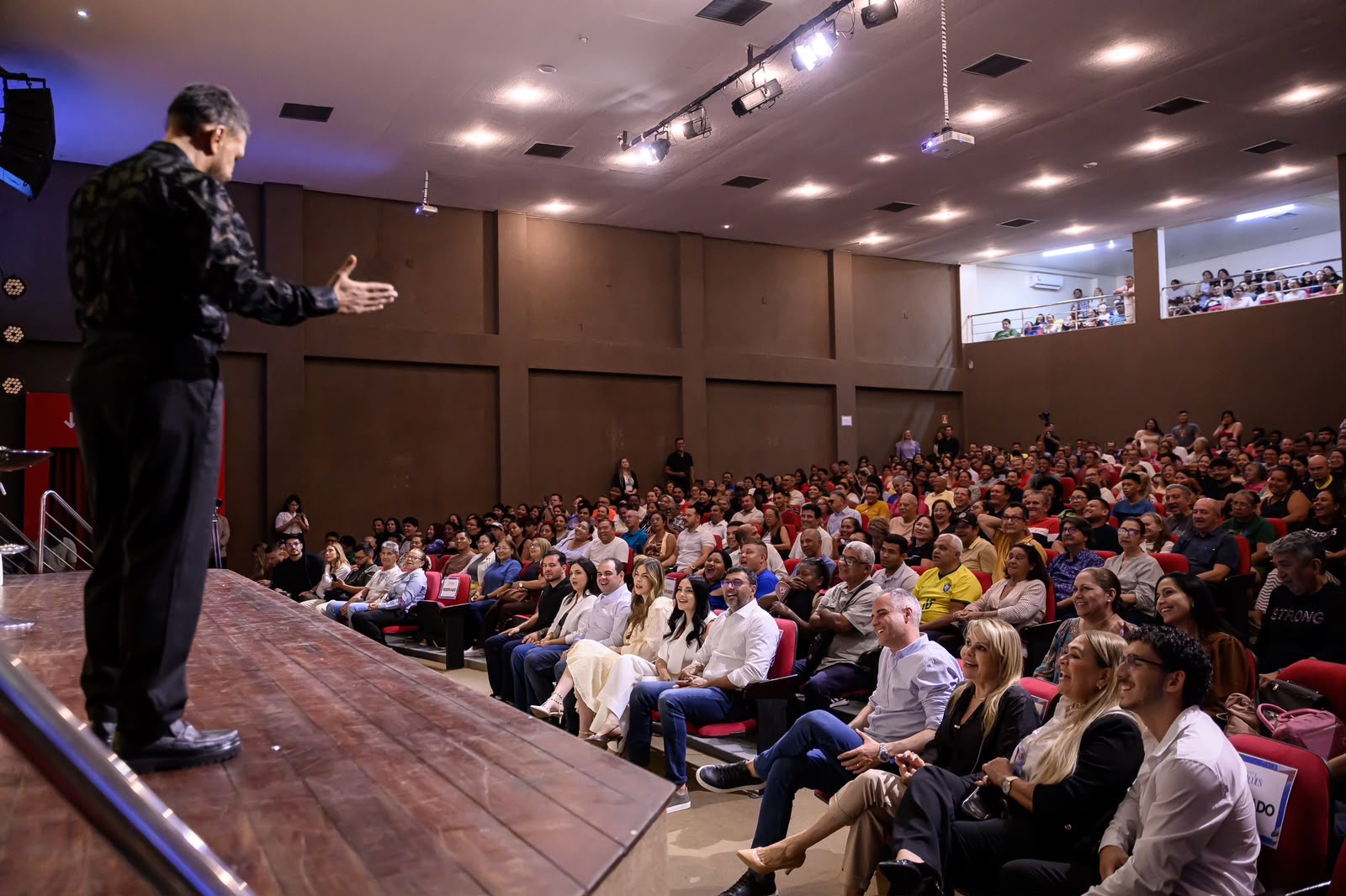 Pré-candidatura de Roberto Cidade recebe apoio de mais de 600 lideranças evangélicas do Amazonas