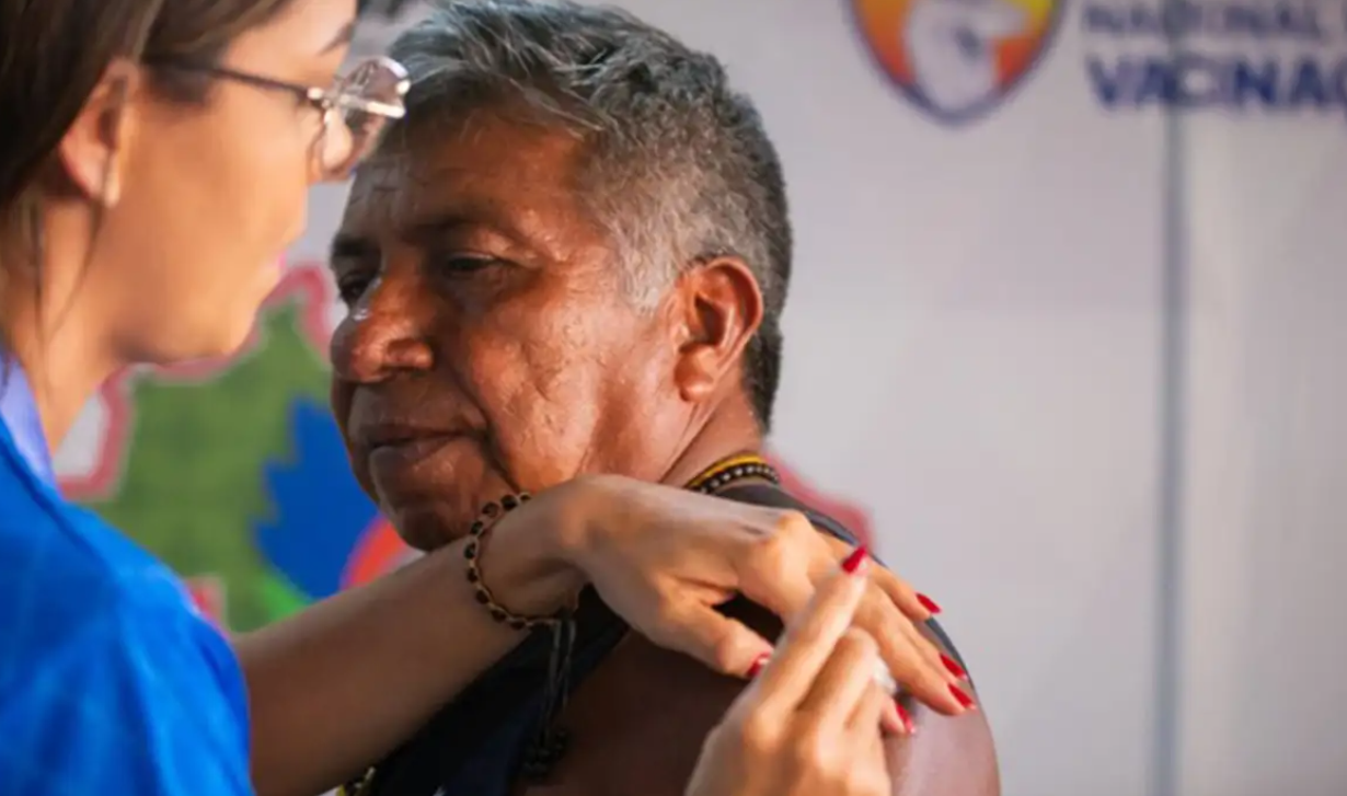 Vacinação é ampliada em comunidades indígenas da Amazônia