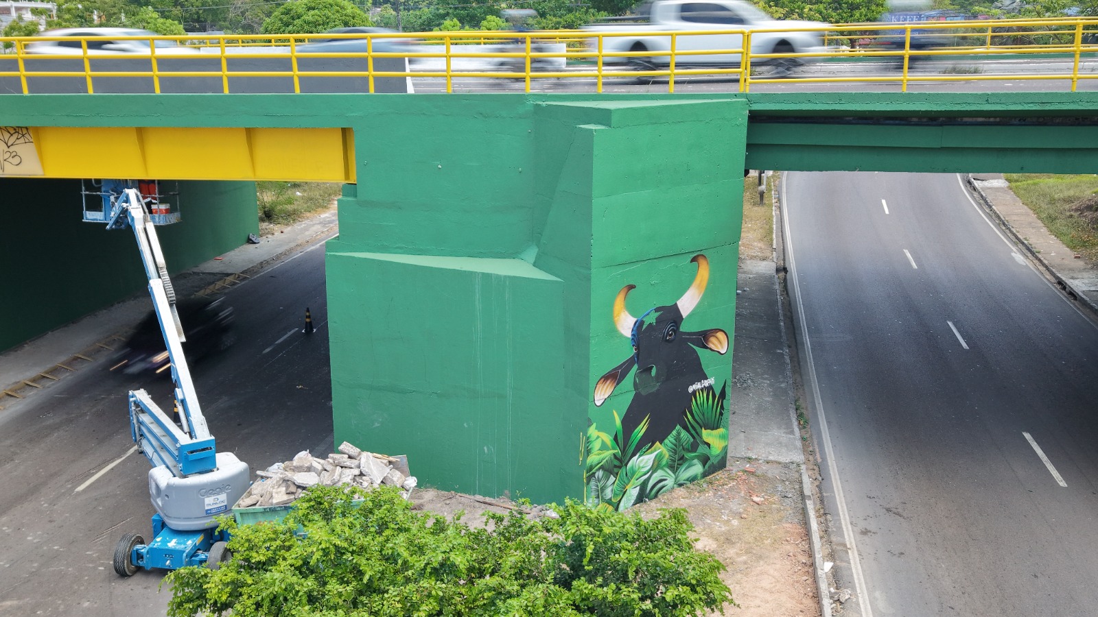 Prefeitura de Manaus intensifica frentes de obras e transforma infraestrutura da avenida Max Teixeira