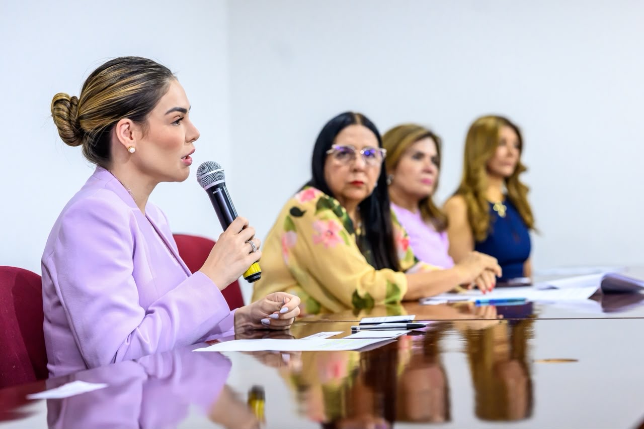 Thaisa Cidade participa de programação do Agosto Lilás no MPAM e reforça importância da proteção às mulheres