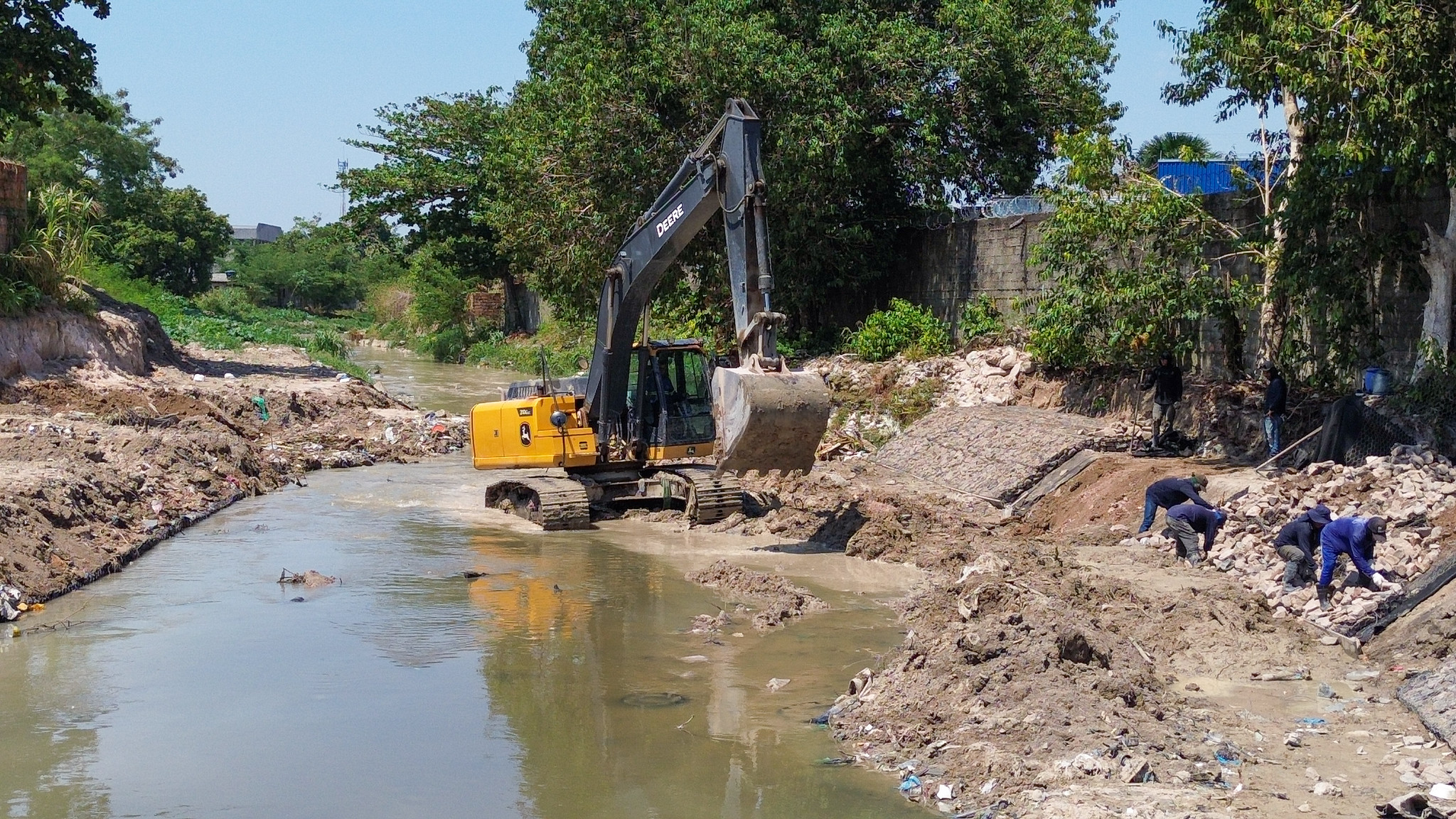 Prefeitura de Manaus avança na revitalização do igarapé do Mindu e garante preservação de rios e áreas verdes