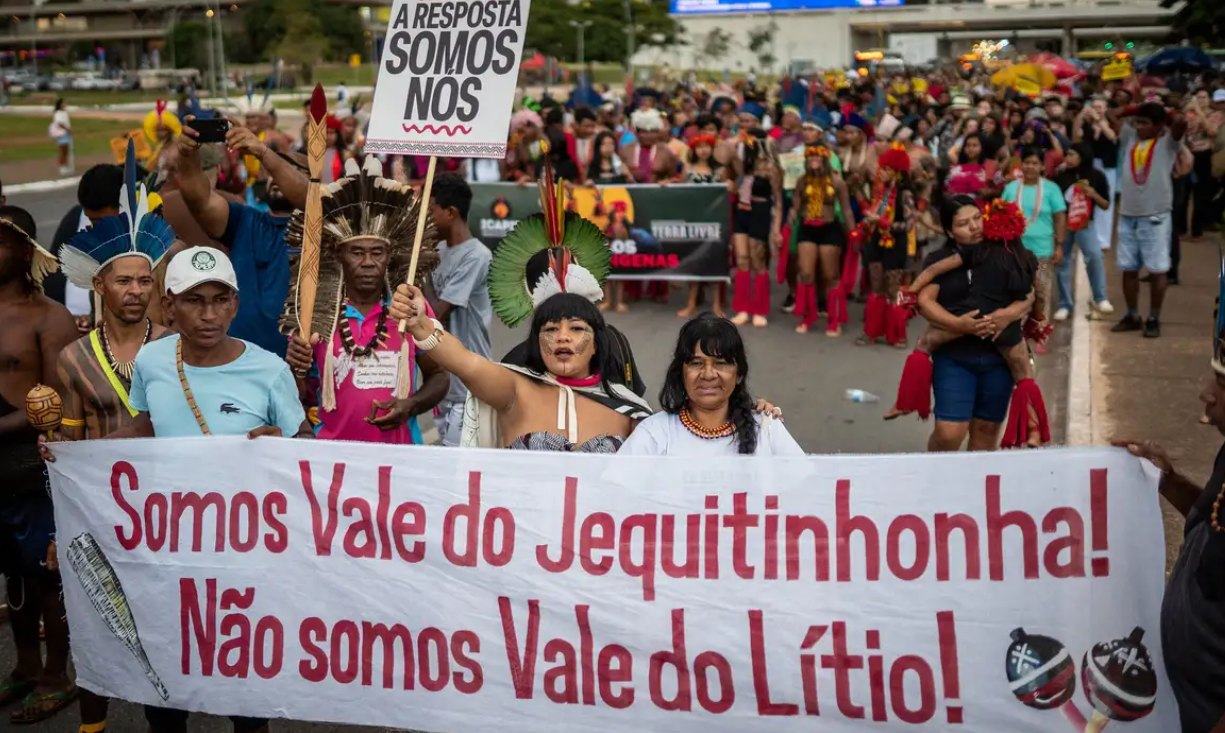 Maioria dos projetos no Congresso ameaçam indígenas, diz pesquisa