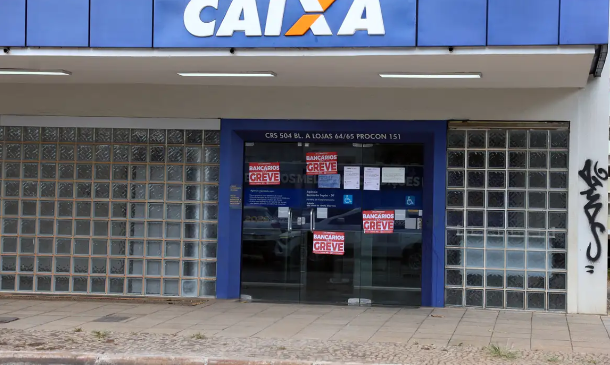 Empregados da Caixa rejeitam proposta da empresa e greve continua