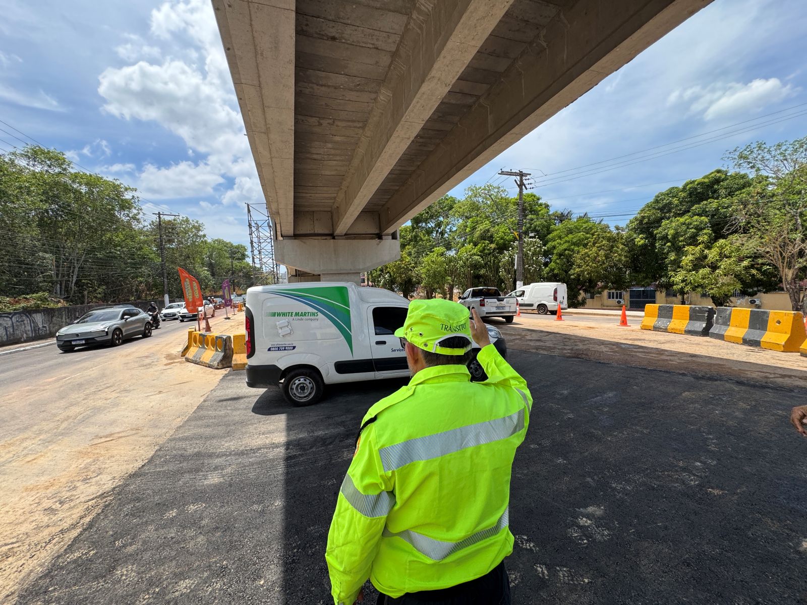 Prefeitura de Manaus libera retorno no ‘Passarão’ e reduz trajeto para motoristas na zona Oeste