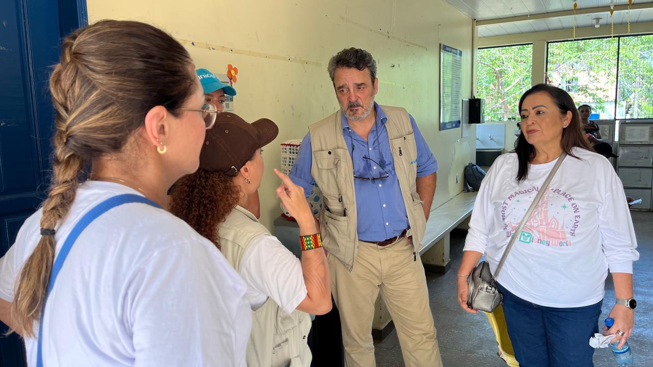 Prefeitura recebe representante do Unicef no Brasil em visita a Unidade Amiga da Primeira Infância na zona rural