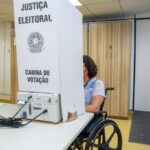 TRE-AM garante transporte gratuito para eleitores com deficiência no dia da Eleição
