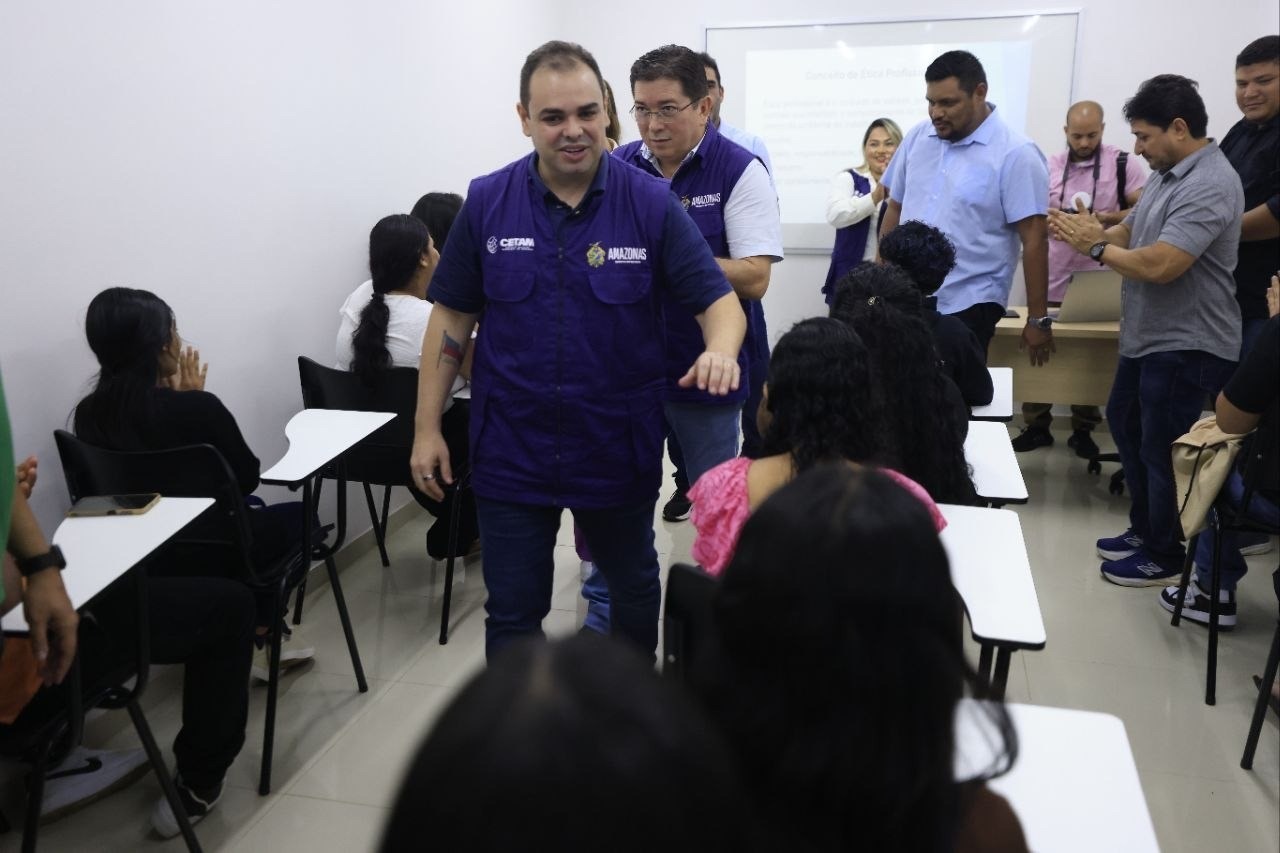 Governo do Amazonas expande educação profissionalizante e soma mais de 175 mil vagas em 2026