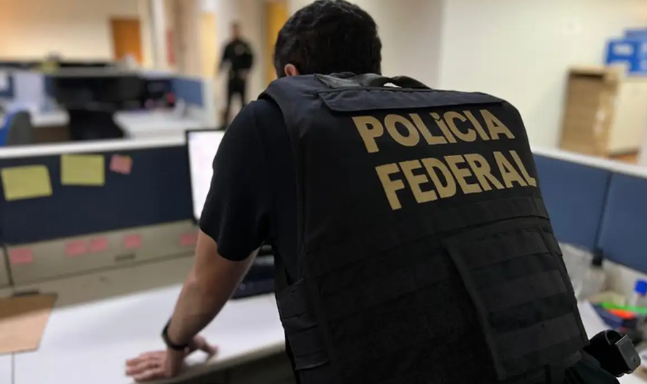 Operação Rastilho: PF cumpre mandados em investigação eleitoral no CE