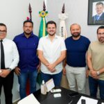 Prefeito Renato Junior anuncia convocação de mais 1,5 mil aprovados do concurso da Semed no Dia do Servidor Público