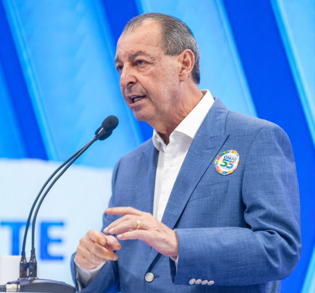 Omar Aziz destaca experiência, relembra obras e apresenta propostas para voltar ao Governo do Amazonas