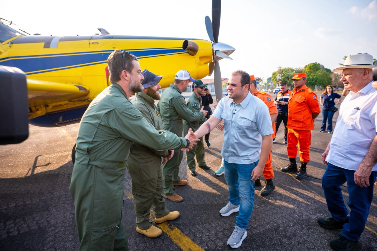 Amazonas recebe novas aeronaves para reforçar combate aos incêndios florestais no estado