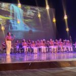 Aposentadas e pensionistas da Manausprev levam musicoterapia ao palco do Teatro Amazonas em mostra cultural